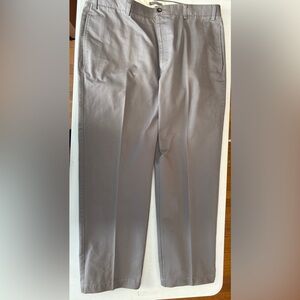 Orvis Classic Chinos Two Pairs in gray and tan
